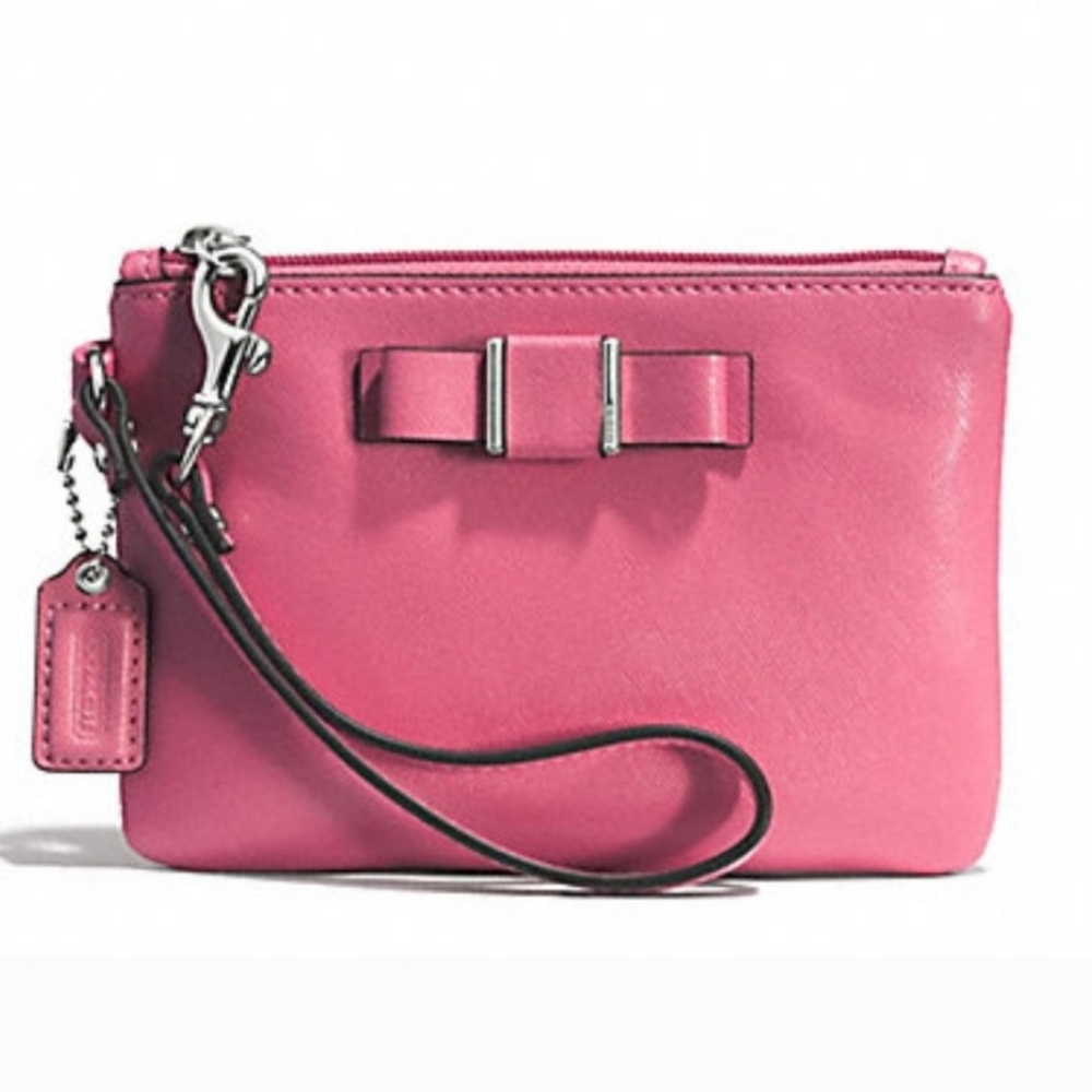 NWT Coach Darcy Bow Strawberry Pink Saffiano Leather wristlet